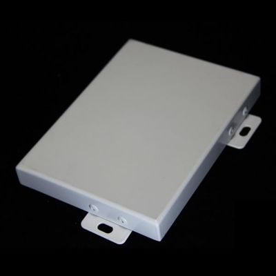 Beli ODM Aluminium Panel Dinding PVDF Cat / Powder Coating Untuk Fasad Cladding online manufacture