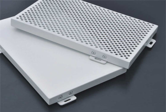 Beli Modern Punching Perforated Aluminium Ceiling Board Artistic Metal Acoustic Ceiling Panels online manufacture