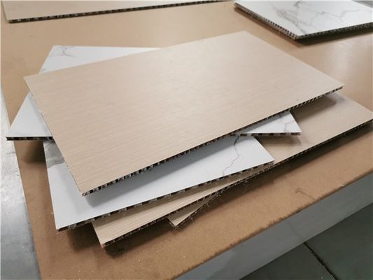 Fireproof Kelembaban Proof Alucore Aluminium Honeycomb Sheet Disesuaikan