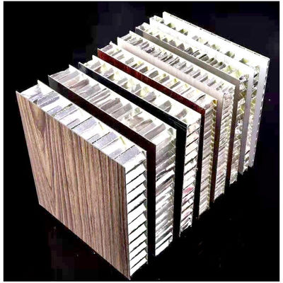 HPL Sandwich Composite Material Aluminium Honeycomb Panel Dengan Warna Kayu Imitasi Ketebalan 5-50mm
