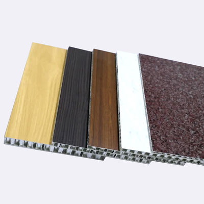 Berbagai Pilihan Warna Panel Komposit Honeycomb Aluminium Dekoratif Untuk Lapisan Dinding Fasad