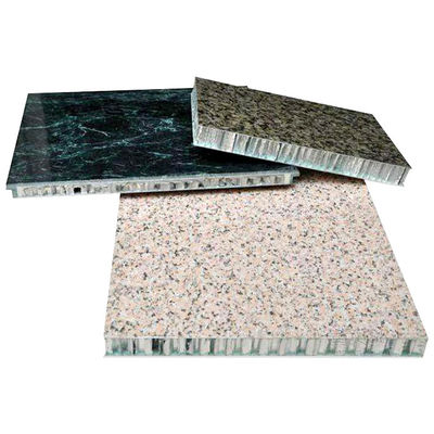 Panel Komposit Aluminium Honeycomb Sandwich Dengan Panjang 12m