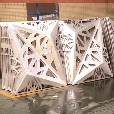 Perforated 3D Protuberant Aluminium Cladding Panels untuk Dekorasi Fasad Bangunan yang Bergaya
