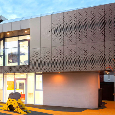 1.5mm Untuk 4.5mm Perforated Metal Aluminium Sheets Untuk Screen Wall Cladding Dan Dekorasi
